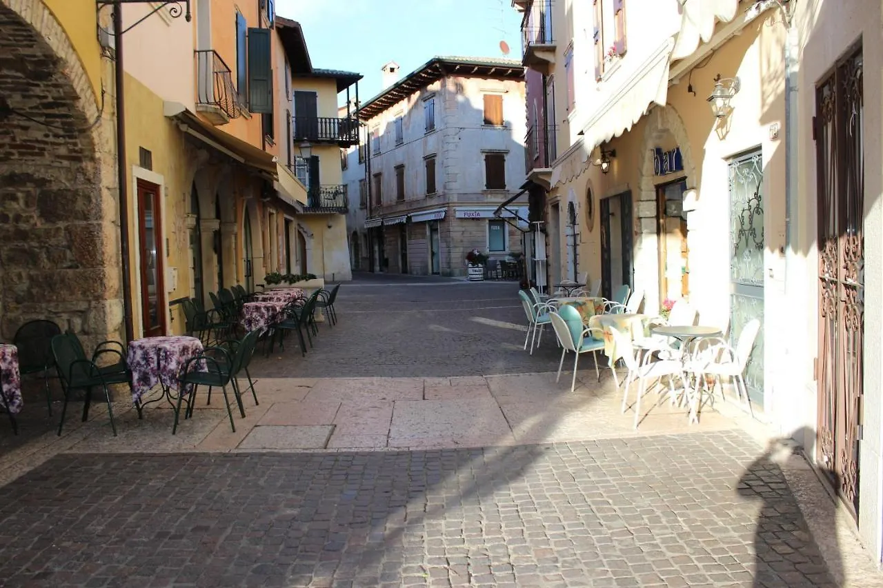Lovelyflat II Albisano Torri Del Benaco 0*,